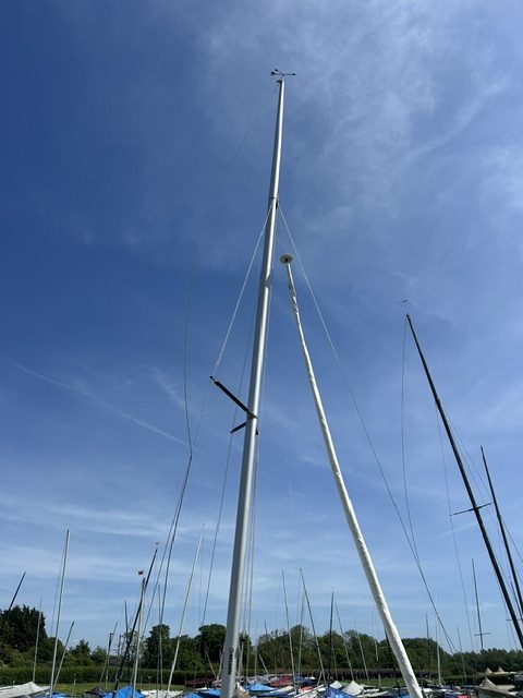 1721m