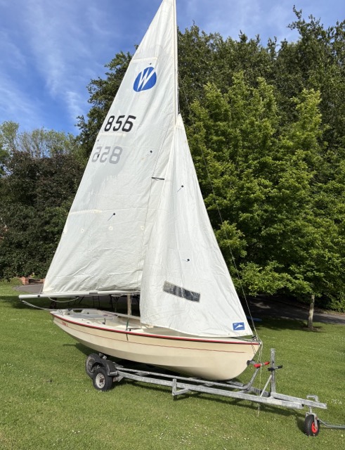 W856a